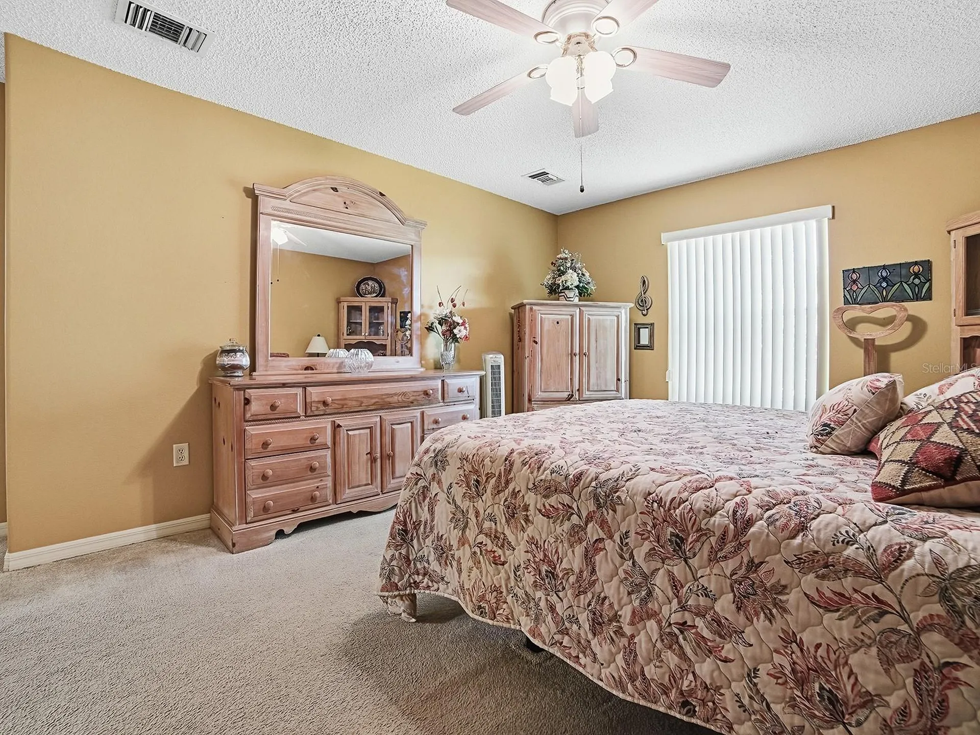 1033 Meadowbend Drive Leesburg FL 34748