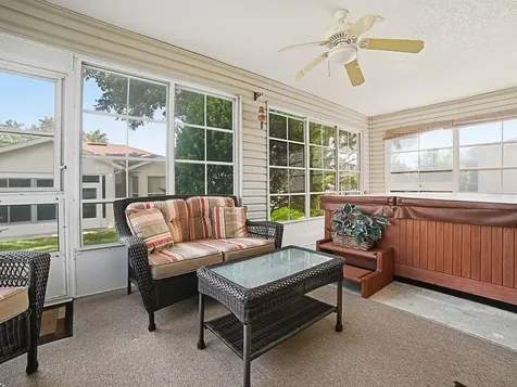 1033 Meadowbend Drive Leesburg FL 34748