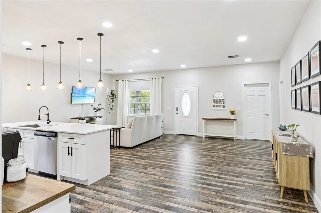 945 Gordon Avenue Bartow FL 33830