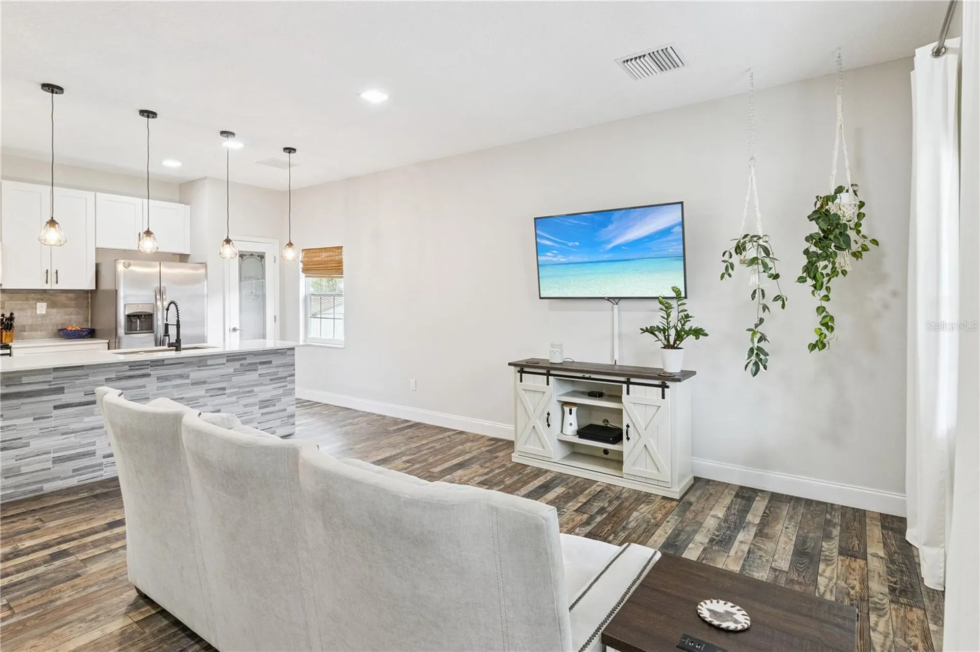 945 Gordon Avenue Bartow FL 33830