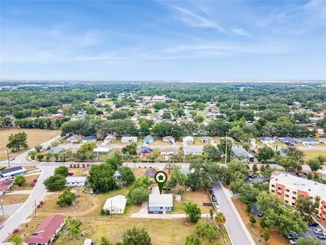 945 Gordon Avenue Bartow FL 33830