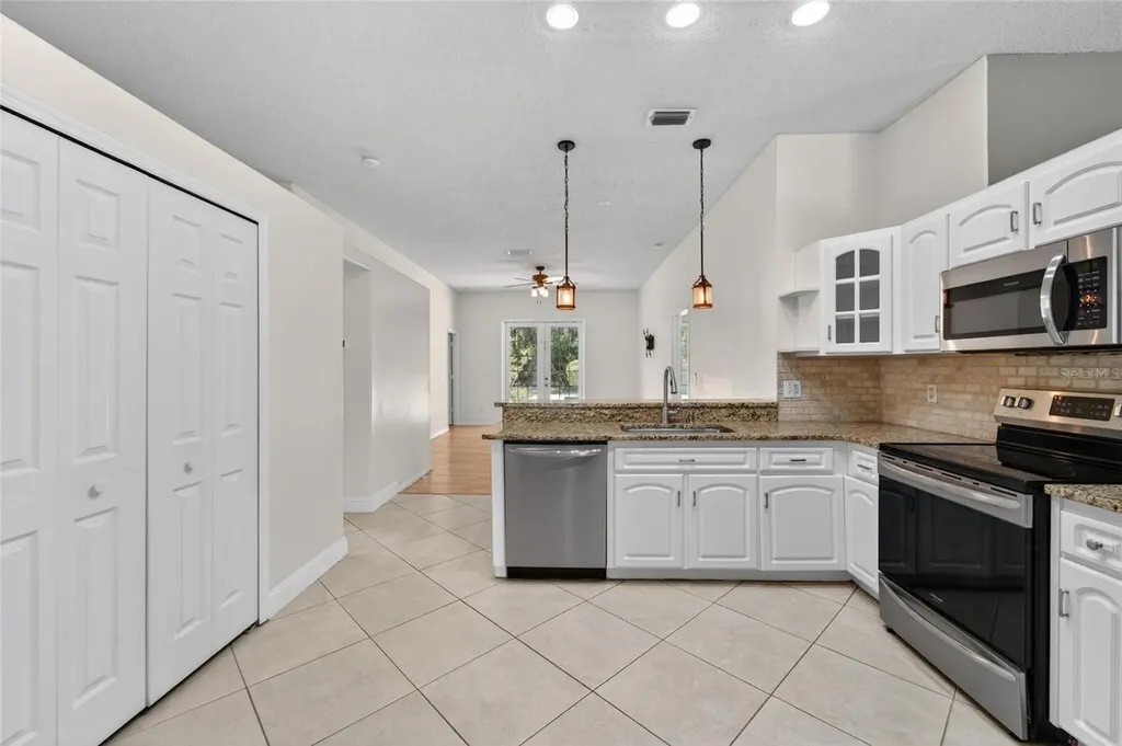 11514 Wellman Drive Riverview FL 33578