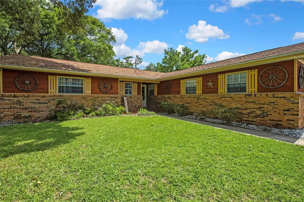 1931 SE 39th Street Ocala FL 34480