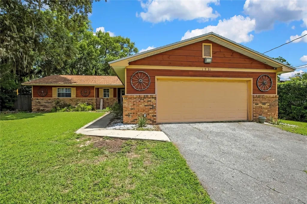 1931 SE 39th Street Ocala FL 34480
