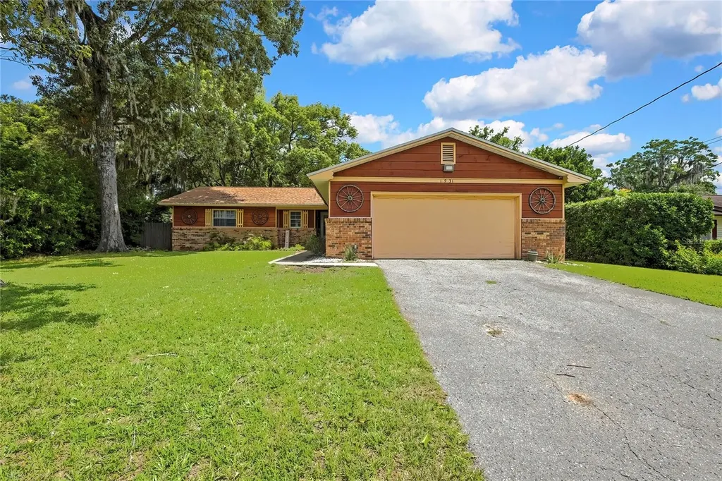 1931 SE 39th Street Ocala FL 34480