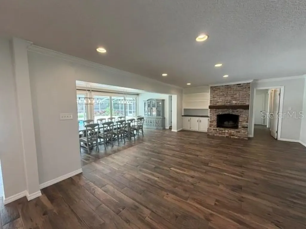 210 W Timbercove Circle Longwood FL 32779