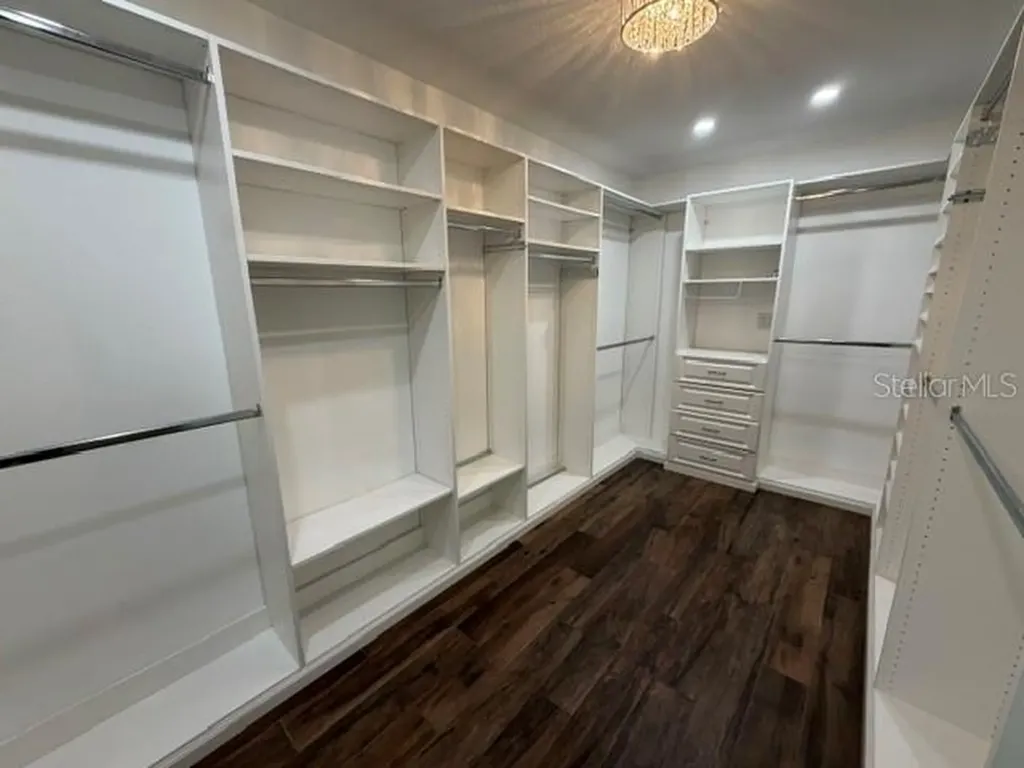 210 W Timbercove Circle Longwood FL 32779