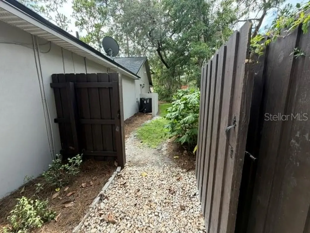 210 W Timbercove Circle Longwood FL 32779