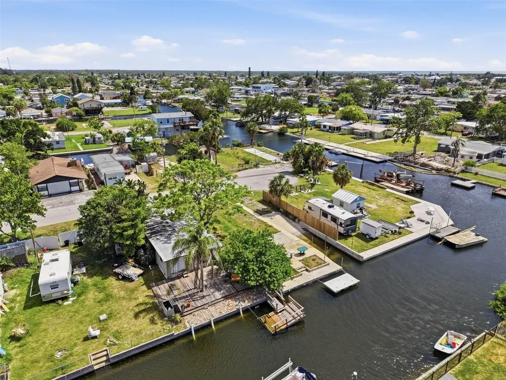 6737 Osprey Lane Hudson FL 34667