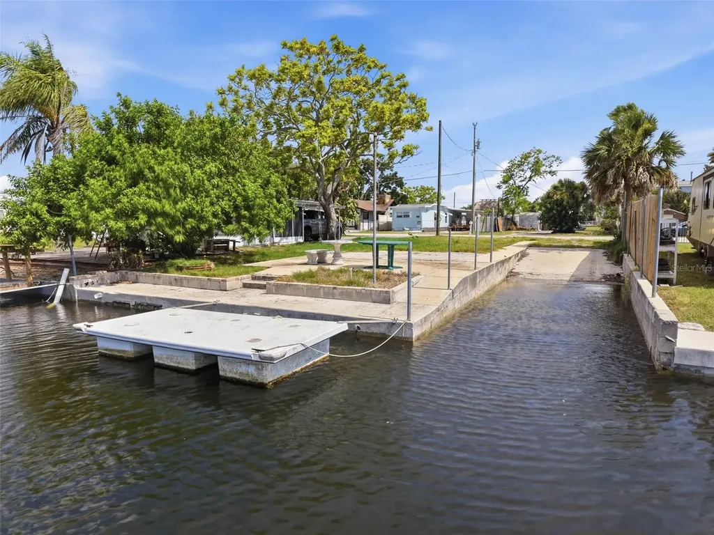 6737 Osprey Lane Hudson FL 34667
