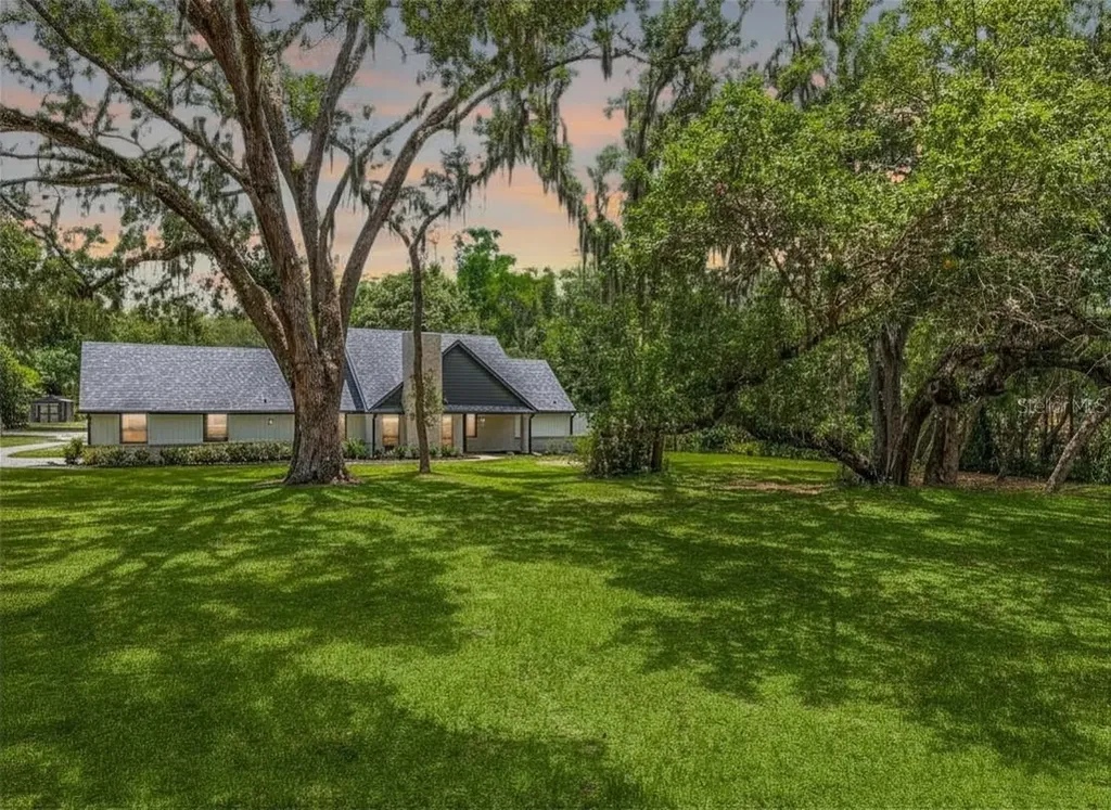 975 Dyson Drive Winter Springs FL 32708