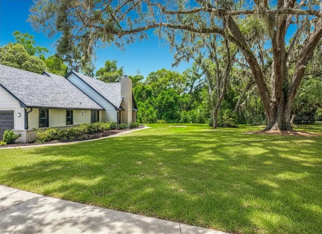 975 Dyson Drive Winter Springs FL 32708