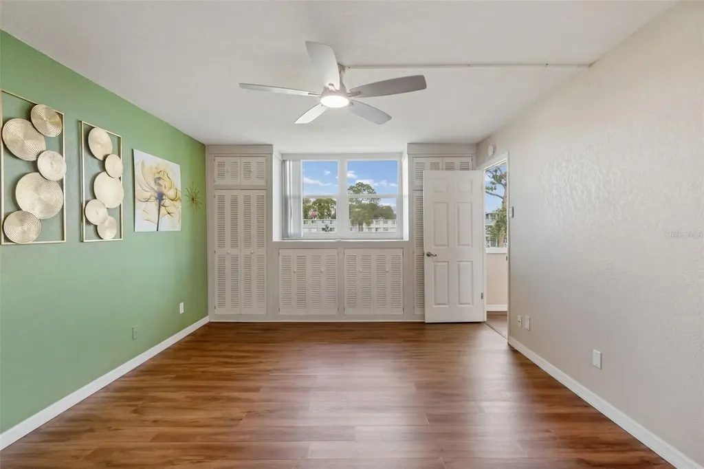 4715 Bay Street NE St Petersburg FL 33703