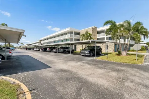 4715 Bay Street NE St Petersburg FL 33703