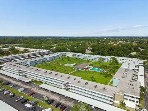 4715 Bay Street NE St Petersburg FL 33703