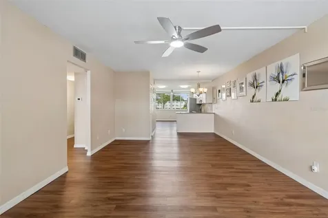 4715 Bay Street NE St Petersburg FL 33703