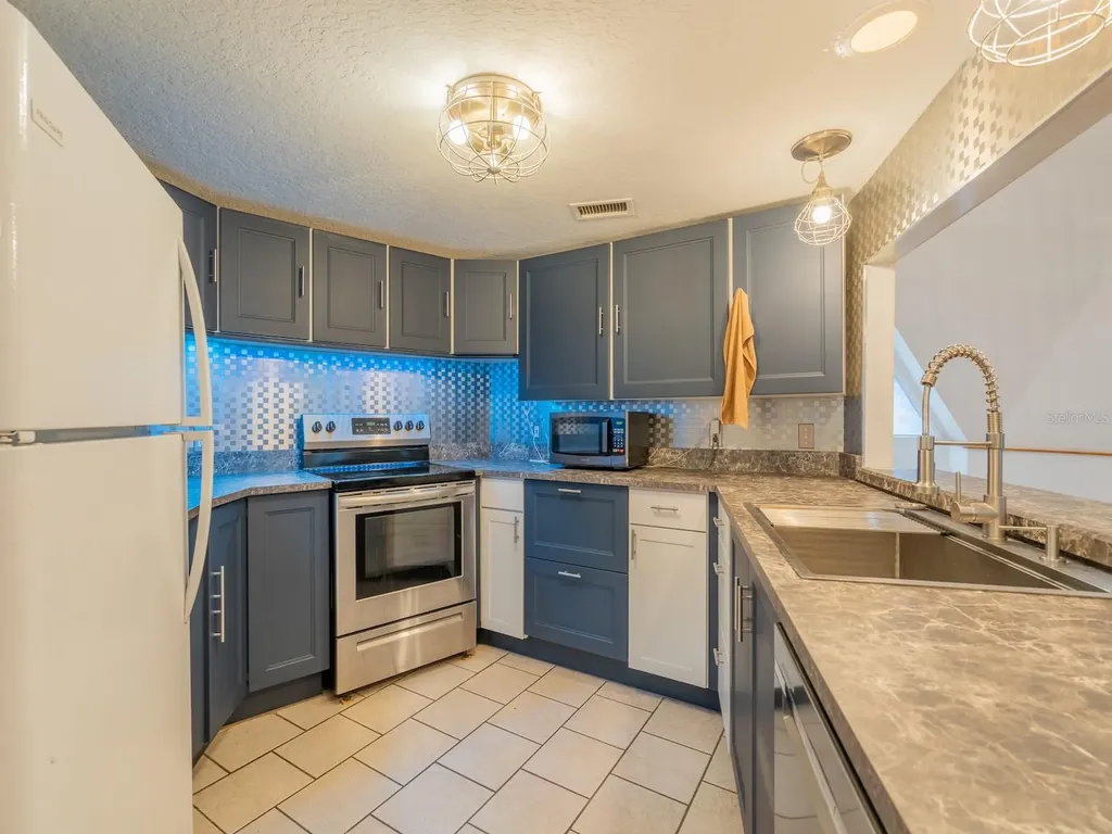 30810 NE 78 Street Fort Mc Coy FL 32134