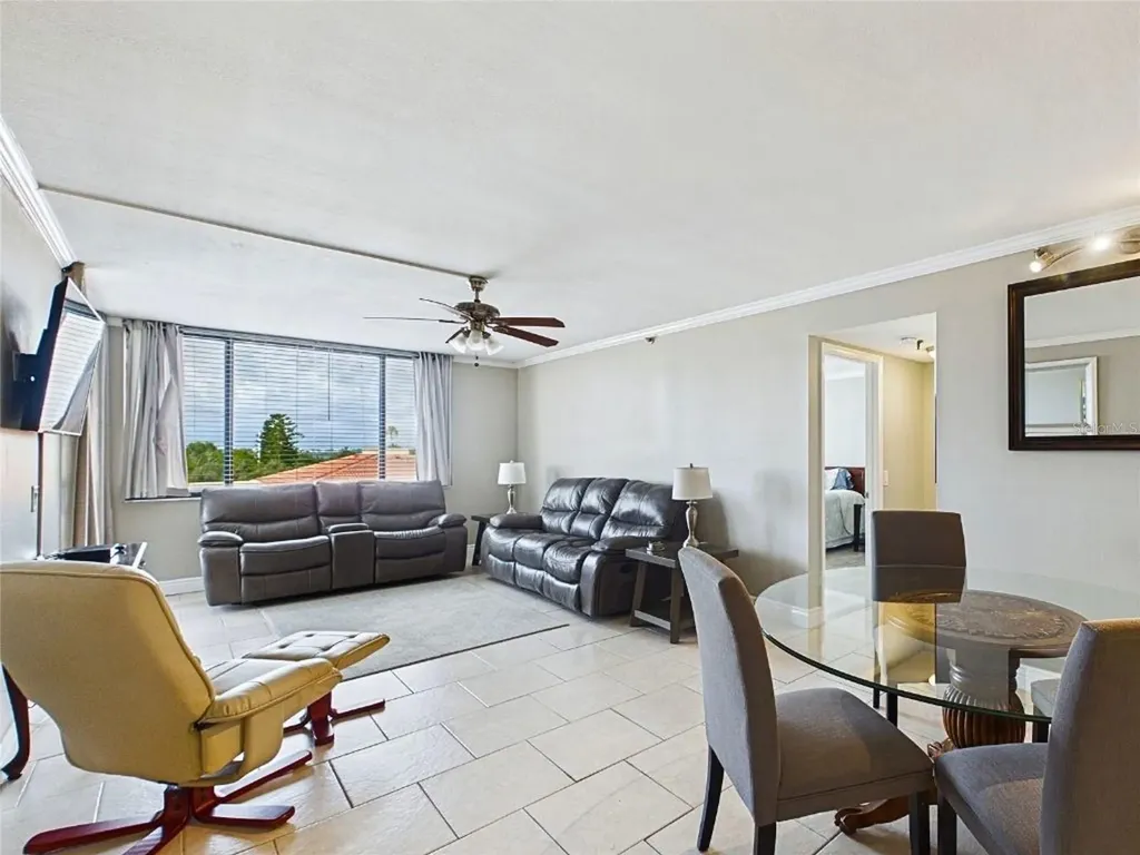 6372 Palma Del Mar Boulevard S St Petersburg FL 33715