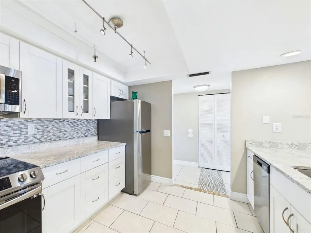 6372 Palma Del Mar Boulevard S St Petersburg FL 33715