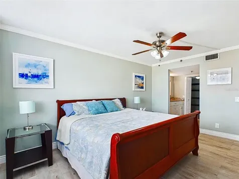 6372 Palma Del Mar Boulevard S St Petersburg FL 33715