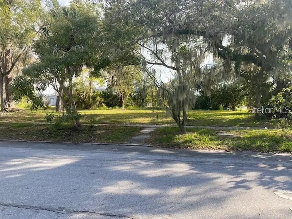 1406 15th Street Sarasota FL 34236