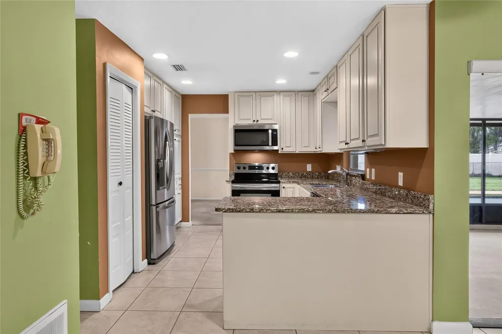 3230 Cross Fox Drive Mulberry FL 33860