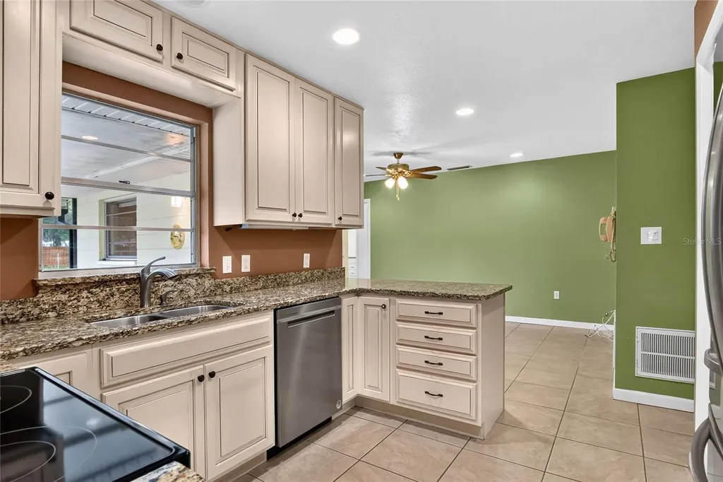 3230 Cross Fox Drive Mulberry FL 33860