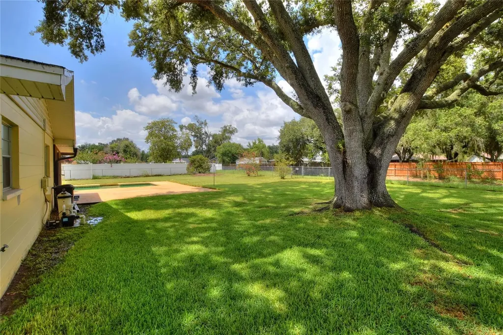 3230 Cross Fox Drive Mulberry FL 33860