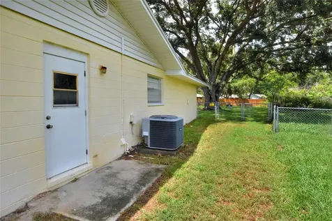 3230 Cross Fox Drive Mulberry FL 33860