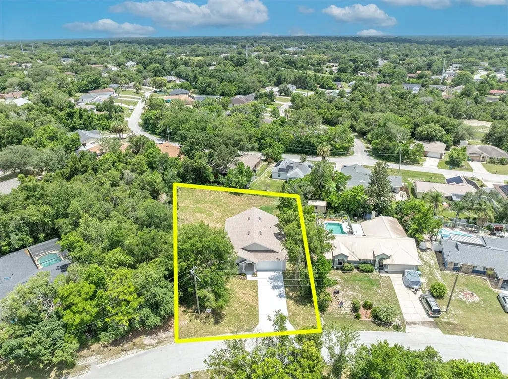 631 S Anchor Drive Deltona FL 32725