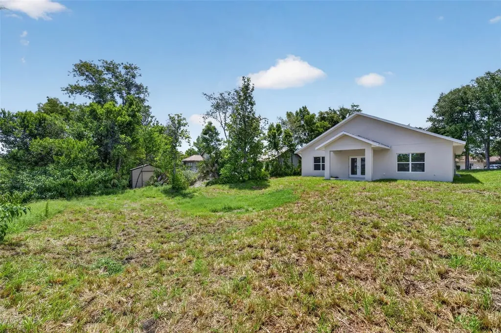 631 S Anchor Drive Deltona FL 32725