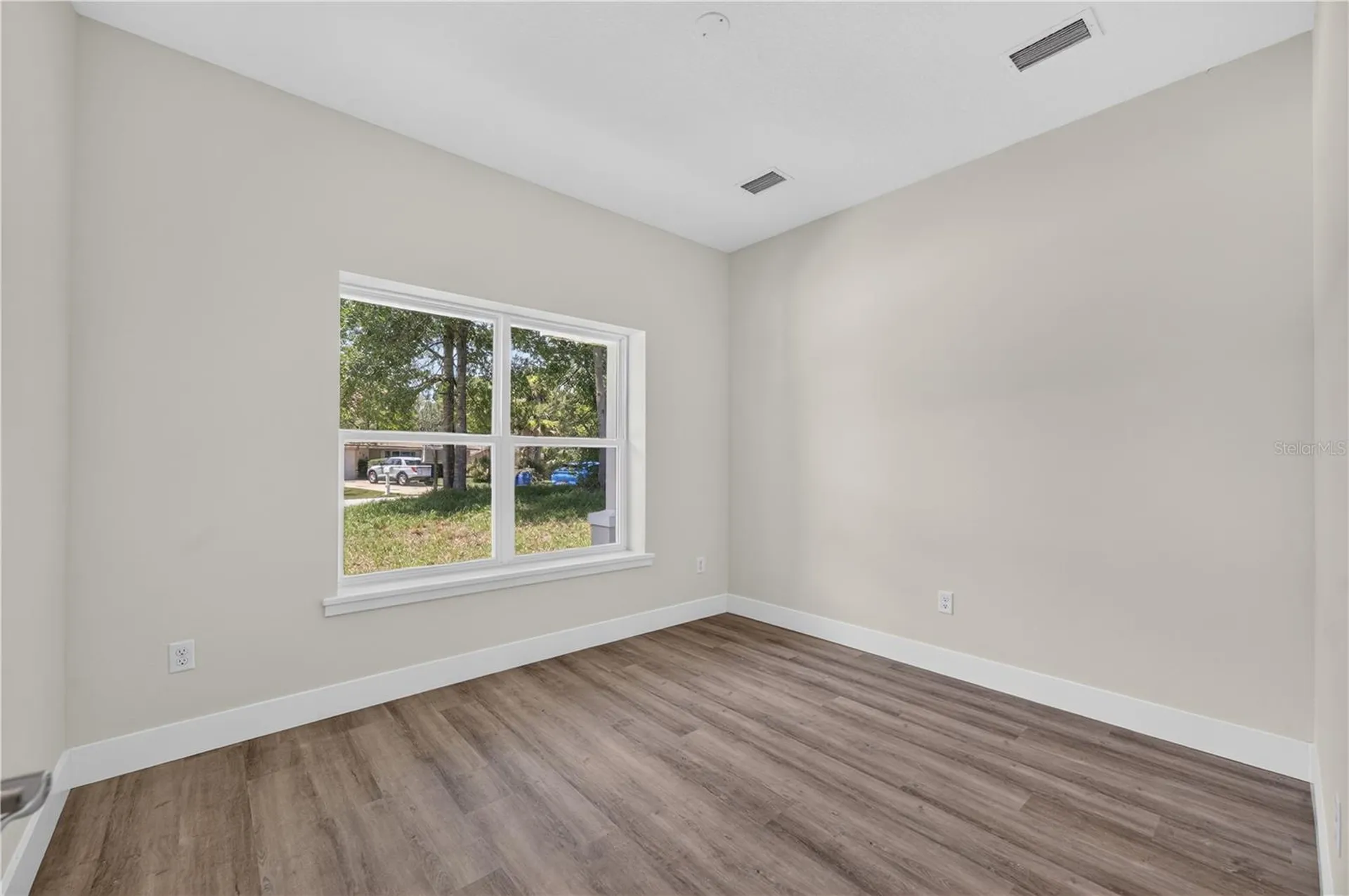 631 S Anchor Drive Deltona FL 32725