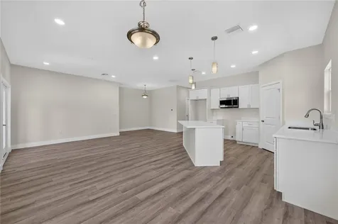 631 S Anchor Drive Deltona FL 32725