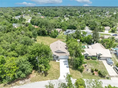 631 S Anchor Drive Deltona FL 32725