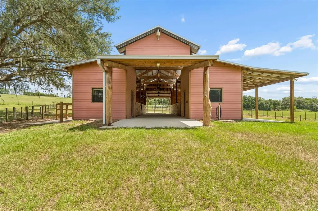 17345 Sweetwater Road Dade City FL 33523