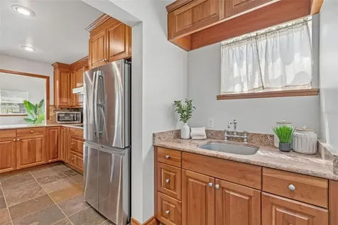 17345 Sweetwater Road Dade City FL 33523