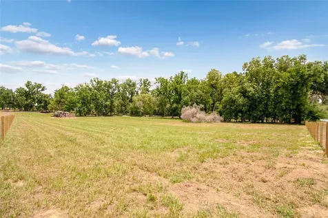 17345 Sweetwater Road Dade City FL 33523