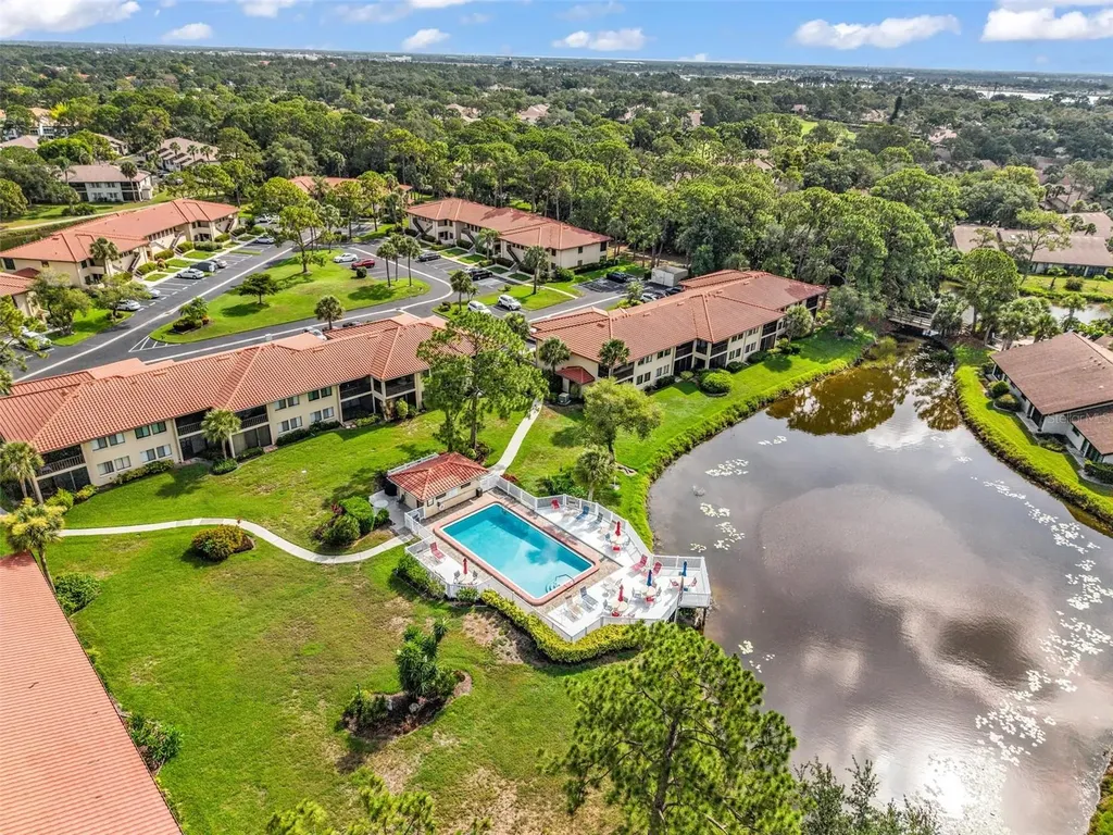5221 Lake Village Drive Sarasota FL 34235