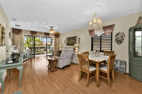 5221 Lake Village Drive Sarasota FL 34235