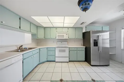 11644 SW Egret Circle Lake Suzy FL 34269