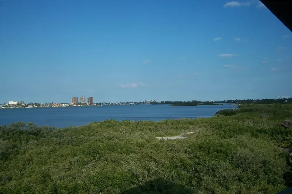 12563 74th Avenue Seminole FL 33776