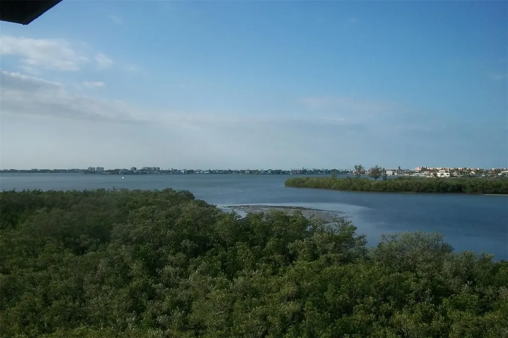12563 74th Avenue Seminole FL 33776