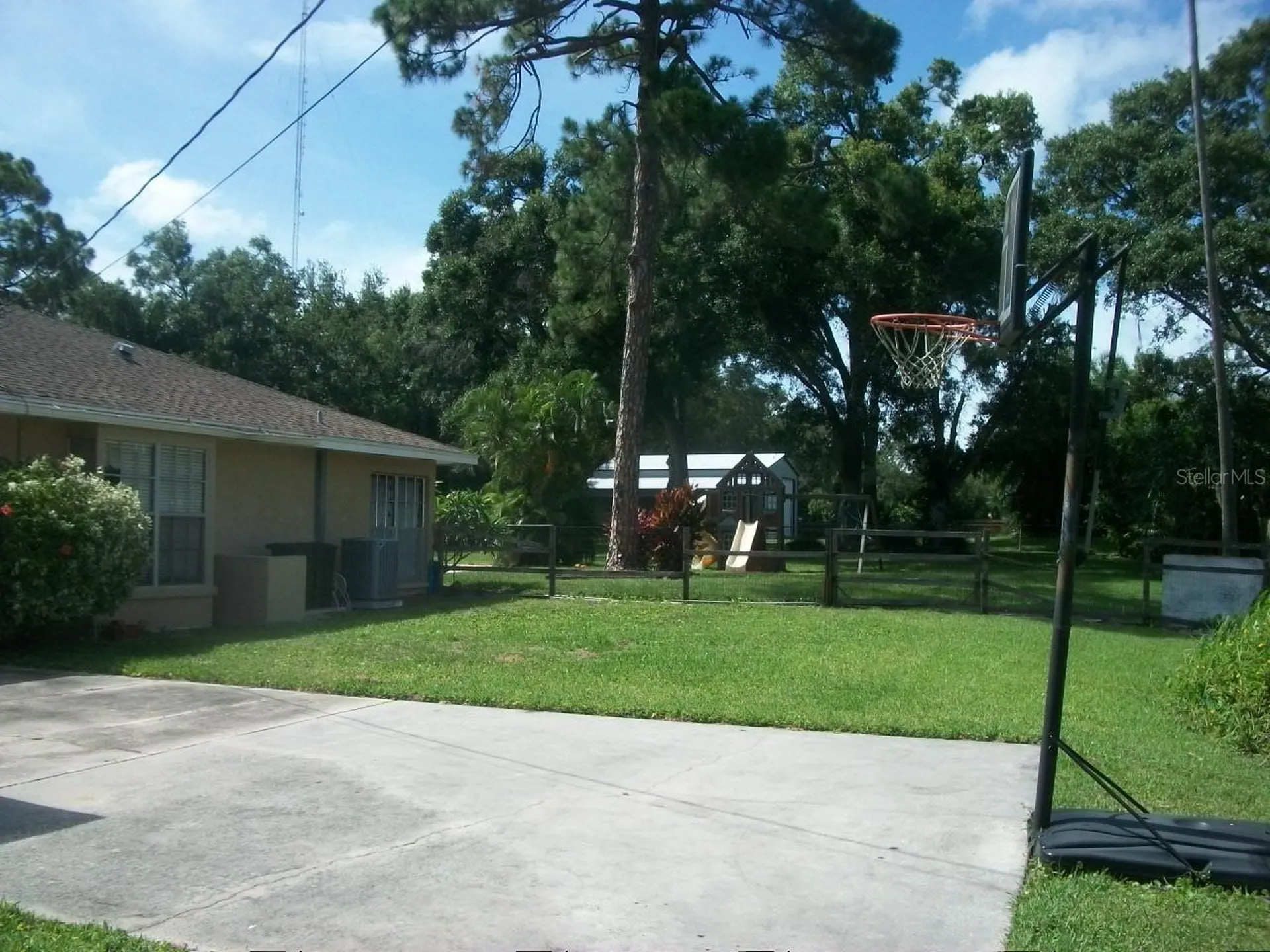 12563 74th Avenue Seminole FL 33776