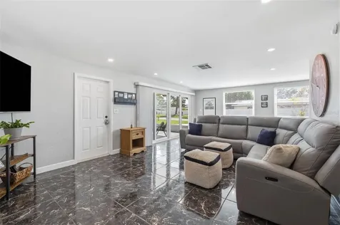 801 89th Avenue N St Petersburg FL 33702