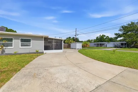 801 89th Avenue N St Petersburg FL 33702
