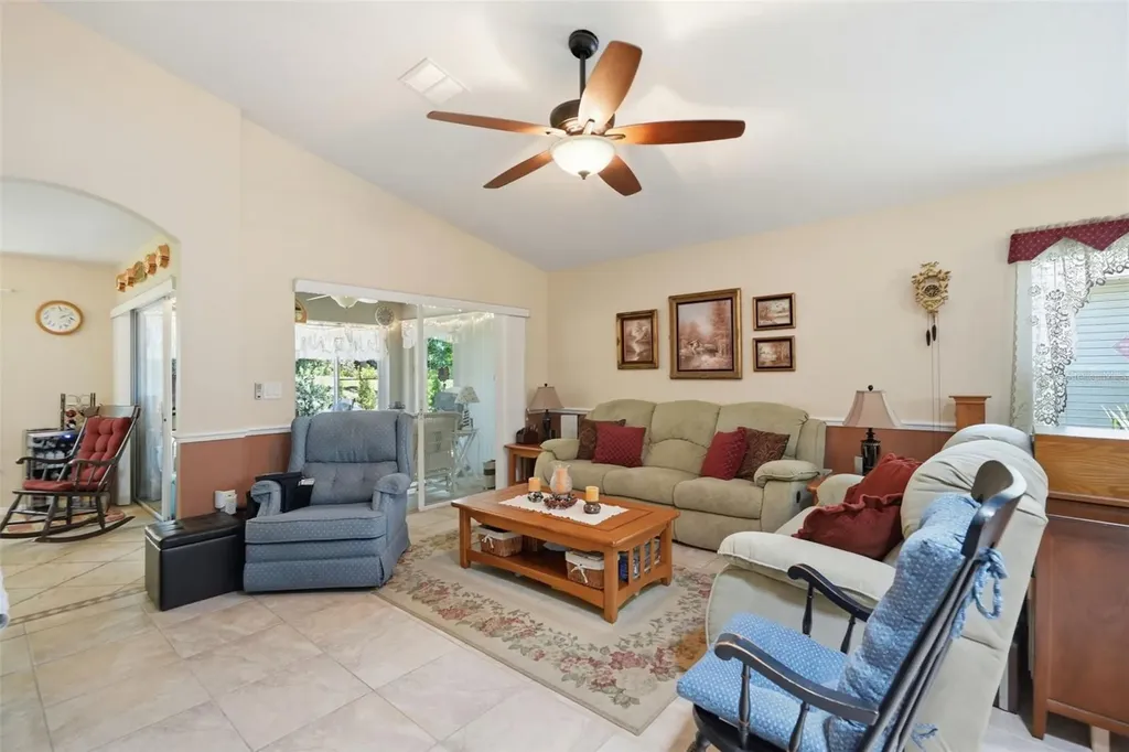 10340 Buncombe Way San Antonio FL 33576