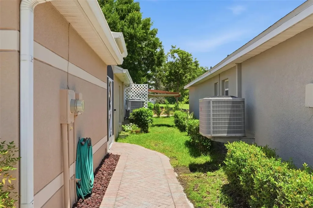 10340 Buncombe Way San Antonio FL 33576