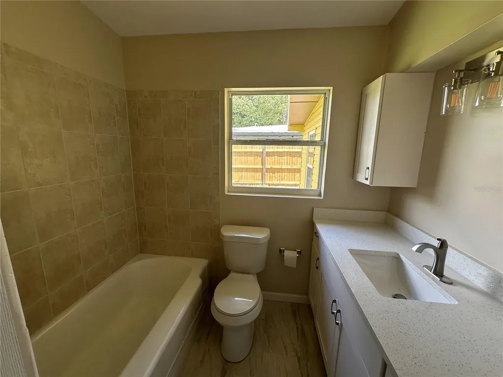 3335 Dudley Street Sarasota FL 34235