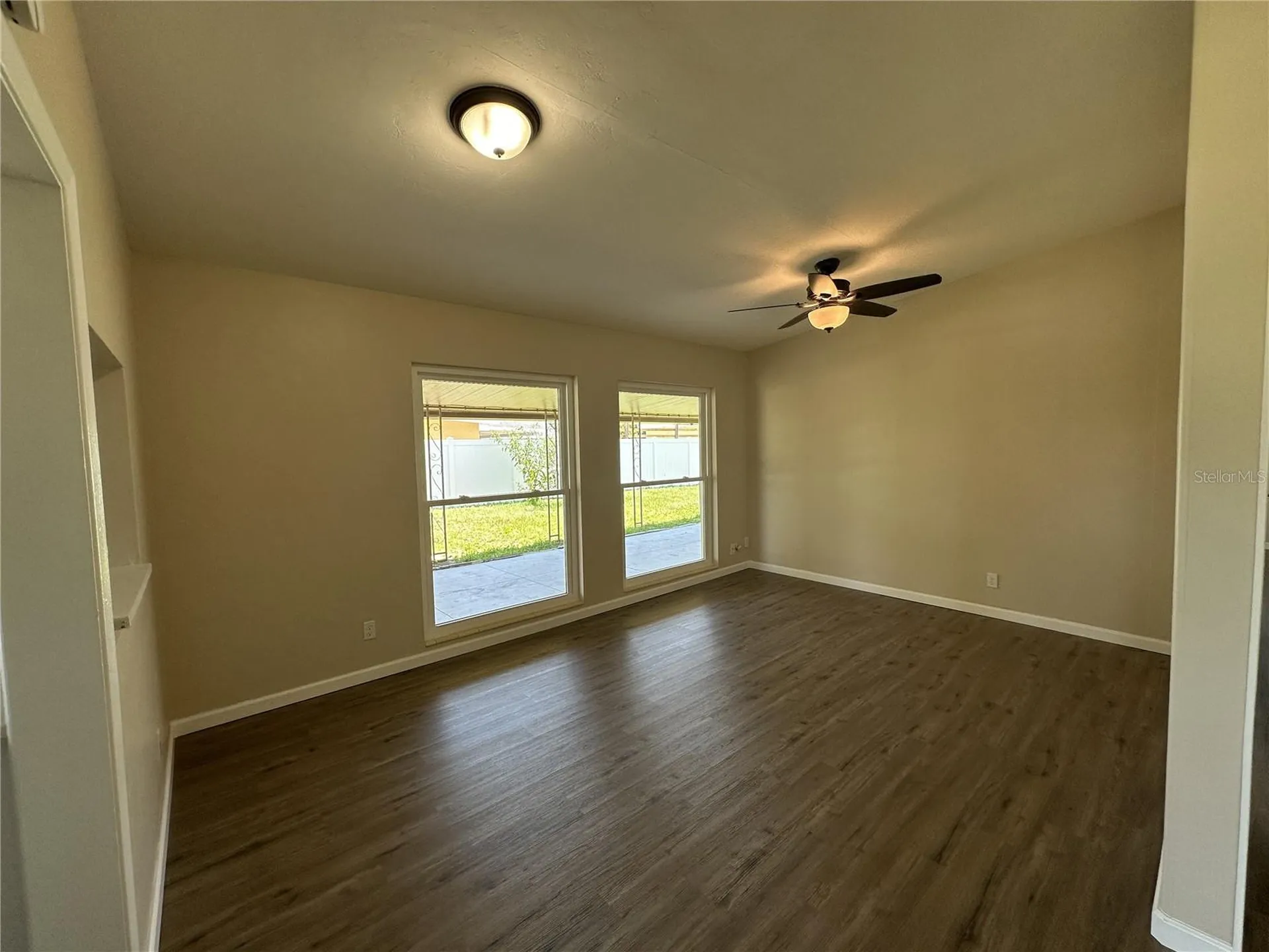3335 Dudley Street Sarasota FL 34235