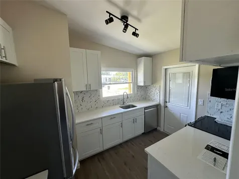 3335 Dudley Street Sarasota FL 34235